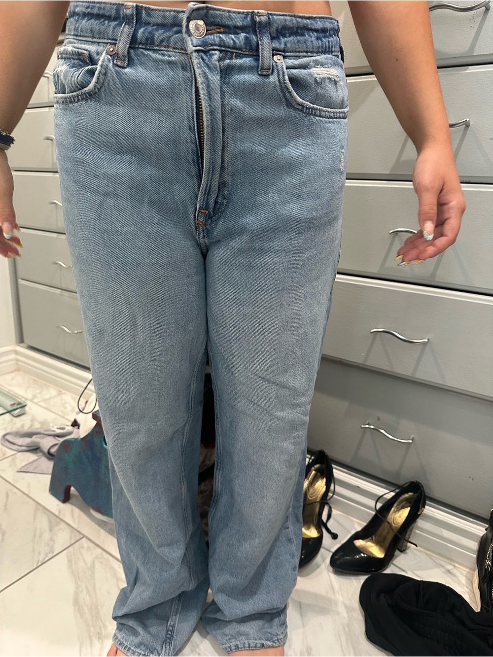 Light Blue High-Waist Straight Leg Women’s Jeans H&M